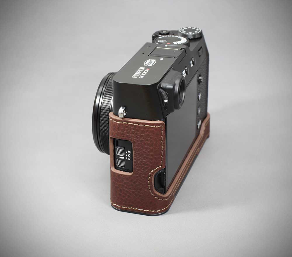 富士フィルム X100VI用本革カメラハーフケース ブラウン FJ-X100VIBR