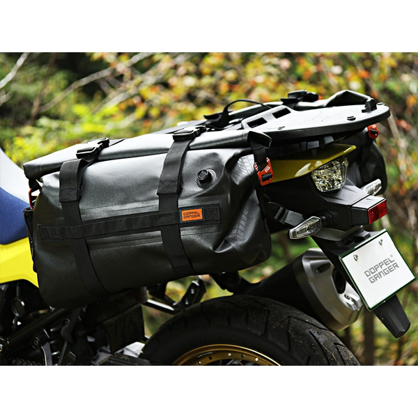 防塵防水 TPU（サーモ プラスチック ポリウレタン） オートバイ用アドベンチャーバッグ DBT595-BK｜の通販はソフマップ[sofmap]