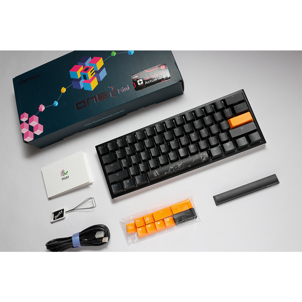 ゲーミングキーボード One Mini RGB 60％(TTC Golden ピンク軸・英語配列) ブラック  dk-one2-rgb-mini-ttc-golden-pink ［有線 /USB］｜の通販はソフマップ[sofmap]