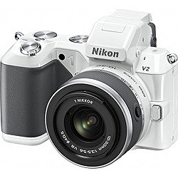Nikon 1 V2【標準ズームレンズキット】（ホワイト）／デジタル一眼 