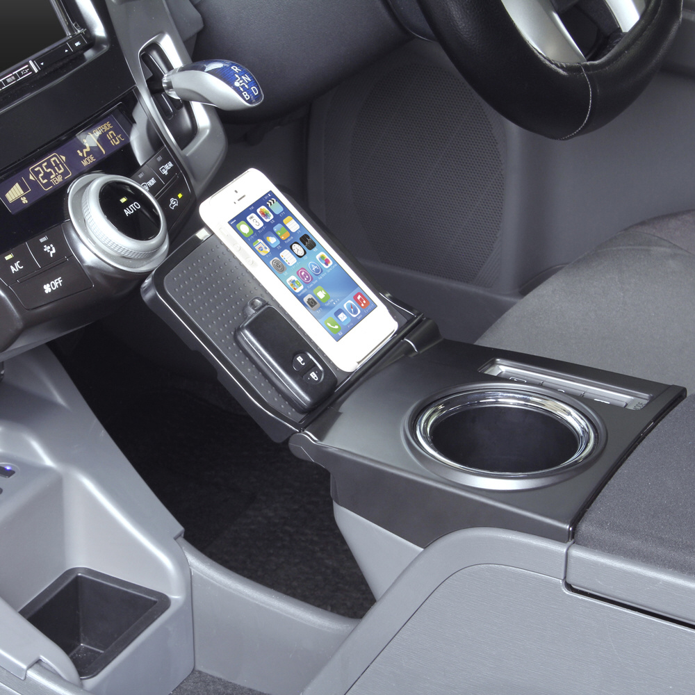 プリウスα5人乗り専用センタートレイ｜の通販はソフマップ[sofmap]