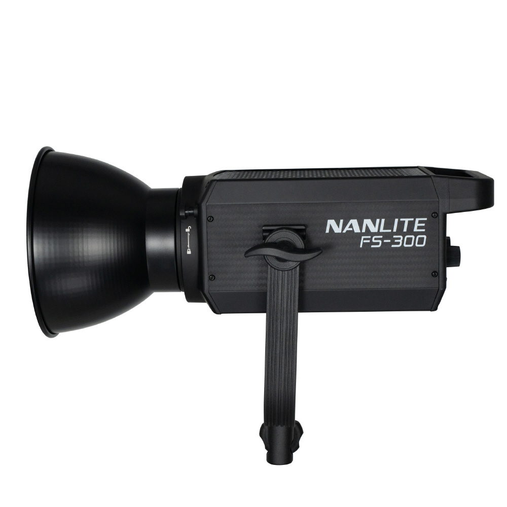 FS-300 LED デイライト スポットライト 12-8105｜の通販はソフマップ 