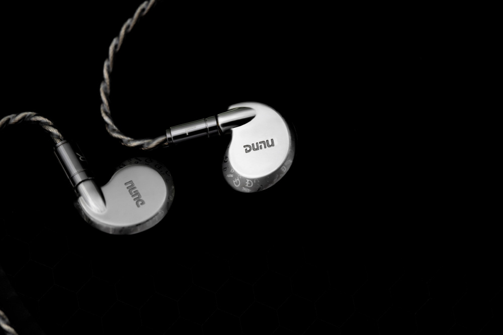 DUNU HAYABUSA (Falcon) Ultra チタニウムカラー 中古 DUNU公式