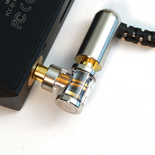 2.5mm to 4.4mm用イヤホンジャックアダプター クリアー DJ44A｜の通販