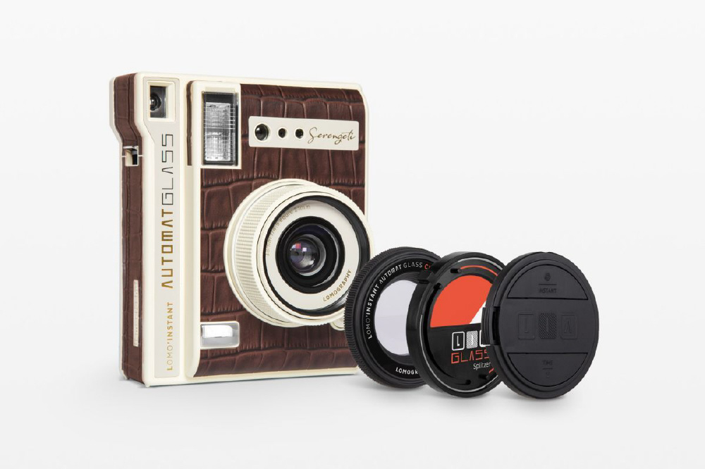 LomoInstant Automat Glass Serengeti Lomography｜の通販はソフマップ